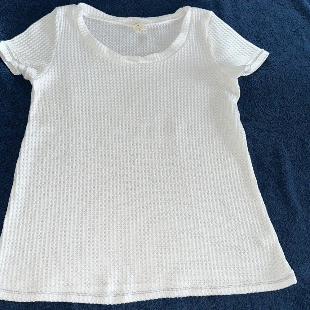 Lazy Sundays White waffle shirt small
